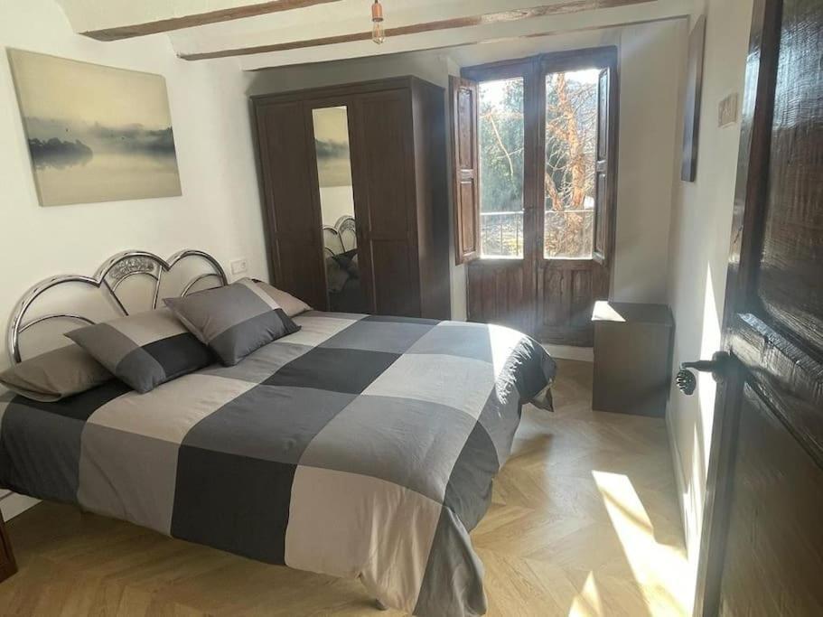 Вилла Acogedora Casa Con Patio-Parking Альбаррасин Экстерьер фото